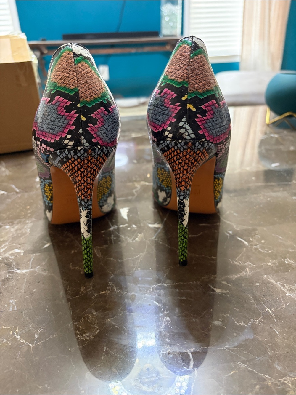 Colorful Snake-Print Pointed Pump - Multicolor - Picture 3 of 5